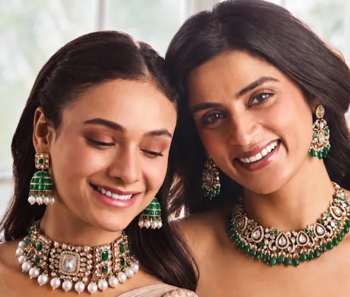 Showroom customer service at R C Jewellers Karol Bagh
